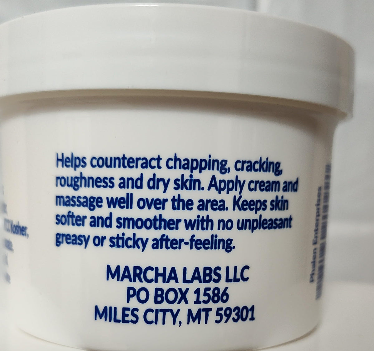 Wool Wax Skin Care AT-10 jar highlights lanolin-rich formula for smoothing dry skin