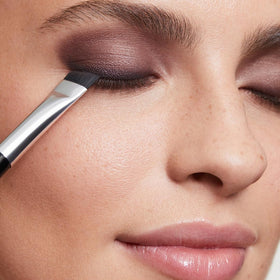 Woosh Arc Brush designed for professional results at home or travel.