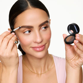 WUNDERBROW talc-free and paraben-free powder suits varied skin tones