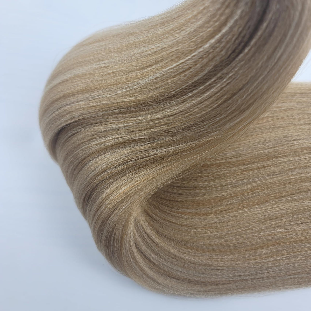 Wuqibawu long-lasting freshness and lightweight comfort during wear.
