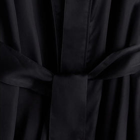 WUWEOT waterproof nylon material helps keep clothes clean and dry