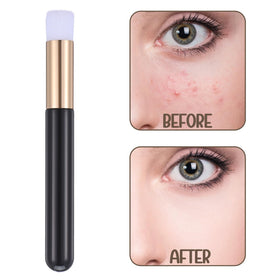 Non-slip handle on WY LIGHTING LEVEL lash brush ensures secure grip.