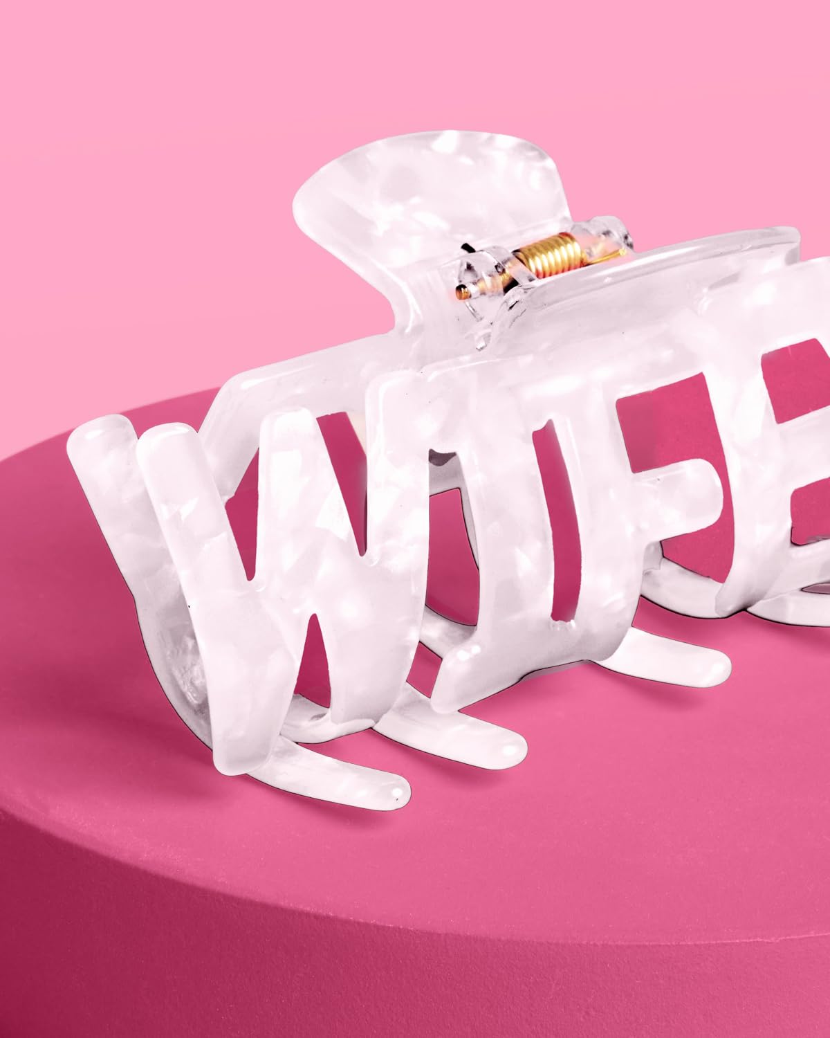 xo, Fetti Wifey claw hair clip in white marble acrylic for bachelorette brunch.