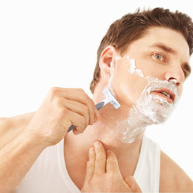 Twin blade disposable razor in standalone wrapper for hotels and guests