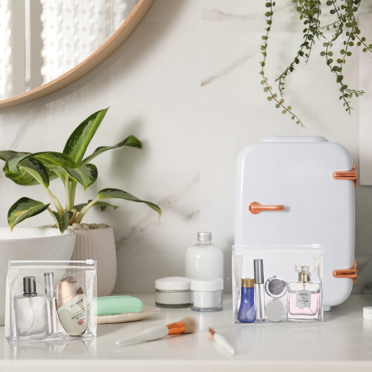Xuniea travel storage bag fitting toiletries and small devices