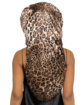 YANIBEST leopard satin bonnet protects hair while sleeping, reducing friction and frizz
