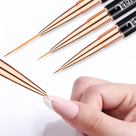Yasterd metal handle design offers comfortable grip during painting