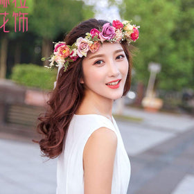 YAZILIND gift-ready flower headband, a charming accessory for loved ones.