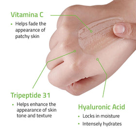 YEOUTH Hyaluronic Acid Serum Vitamin C bottle label shows hydration and brightness support.