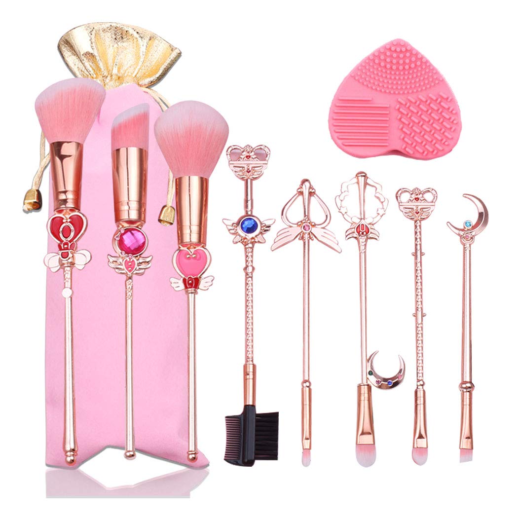 Yi-gog Sailor Moon brush set with pink pouch; soft nylon bristles for smooth powder application.