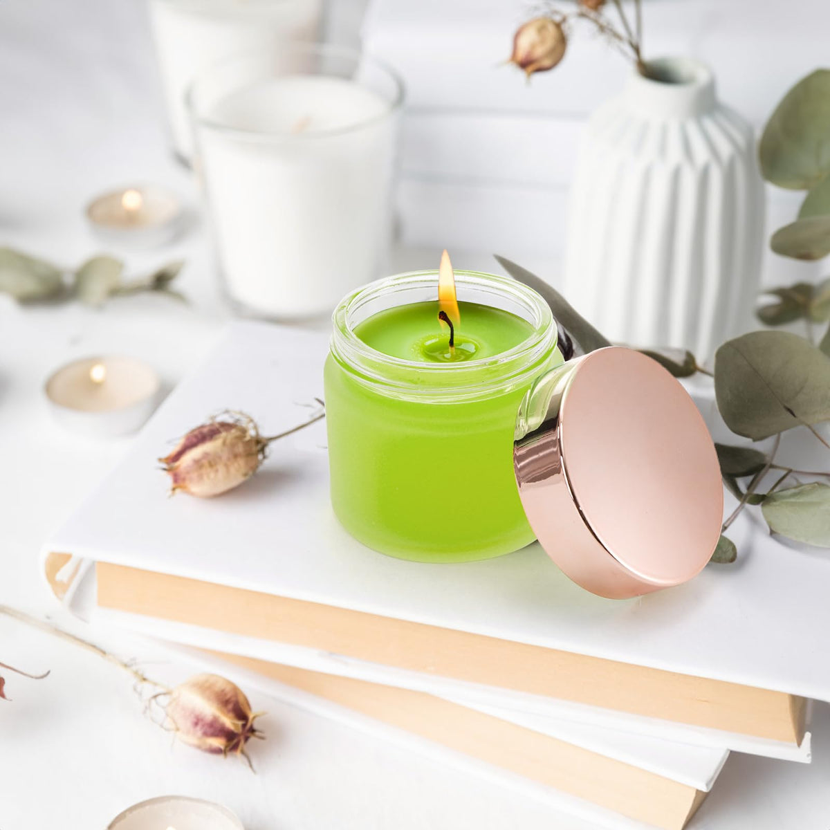 YIMITEE travel-friendly jars fit easily in bags and carry-ons