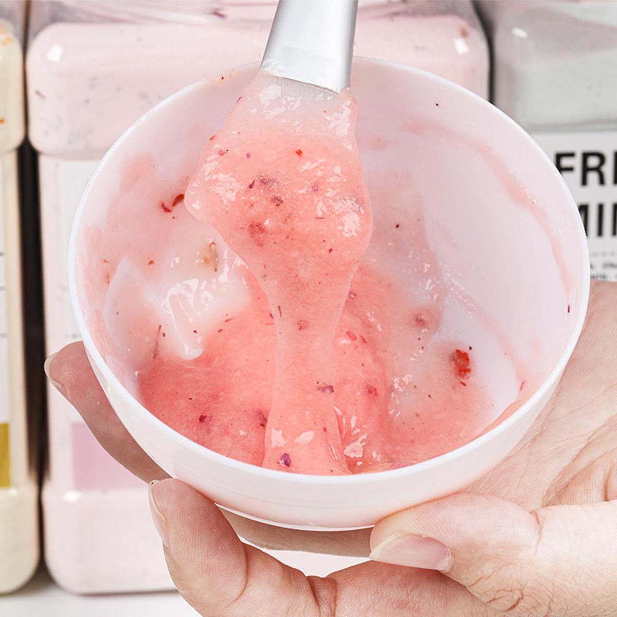 YMEYFAN rose-petal infused mask ingredients for nourishing hydration.