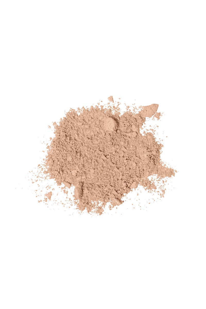 YOUNGBLOOD foundation Honey application photo for buildable coverage.