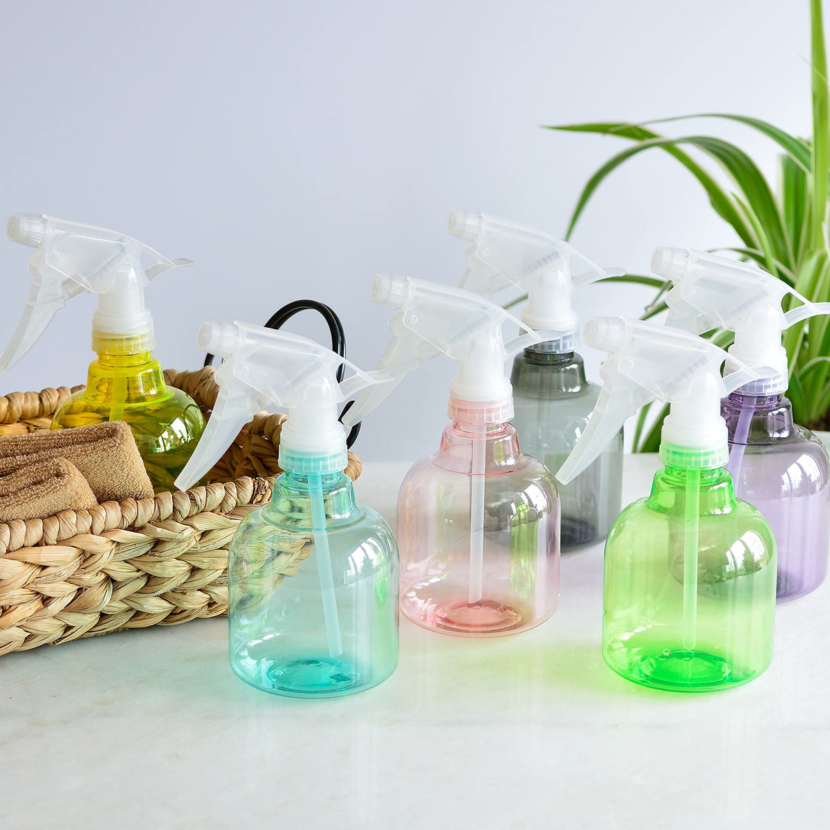 Youngever multi-use spray bottle suitable for garden, hair care, and home tasks.