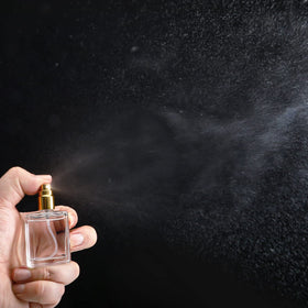 YU FENG droppers and pump tools facilitate clean, mess-free transfers.
