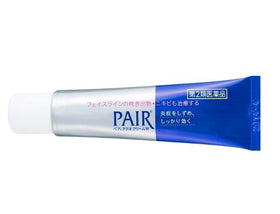Yummy-Yamaguchi Original Wipe included with Pair Acne Cream W for convenience.
