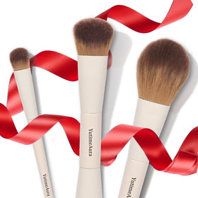 YutimeAura dual-ended eyebrow brush for precise shaping