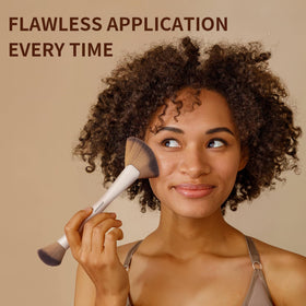 YutimeAura eyeshadow brush for blend and precise application.