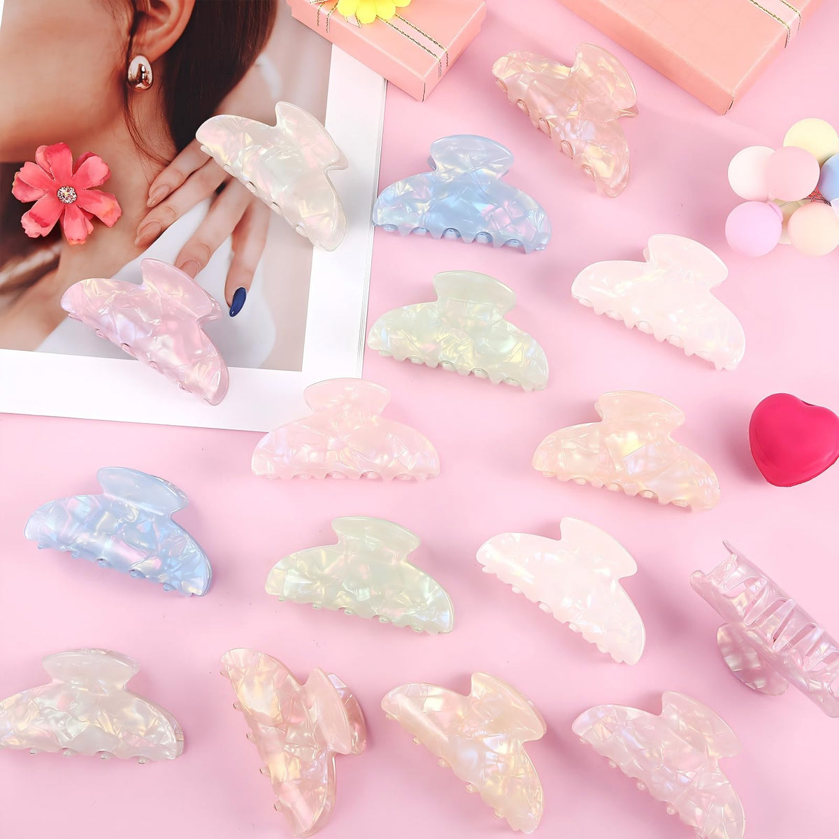 Yuxung Mermaid blue clip evokes sea vibes and secures thick hair.