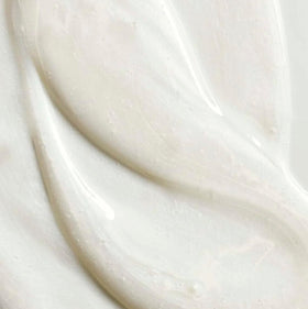 Yves Rocher Protective Shine Conditioner bottle offers smooth detangling and lasting shine