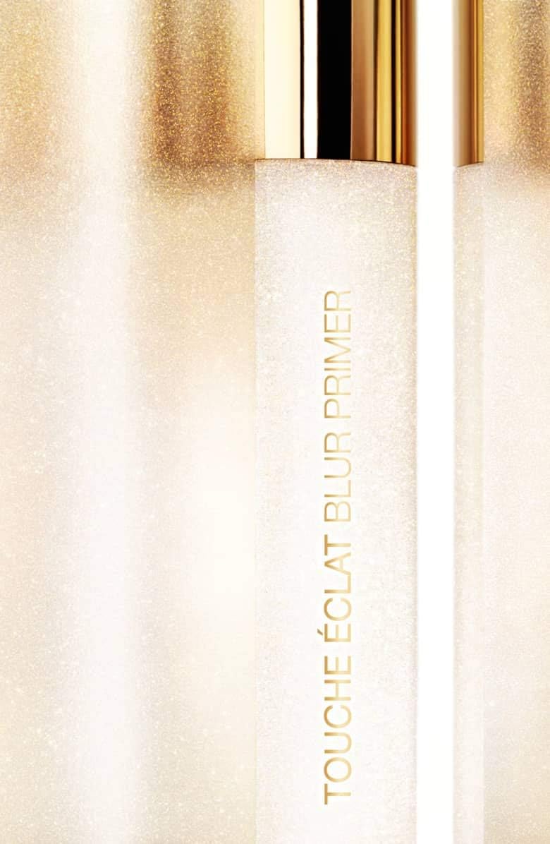 YSL Blur Primer Silver on skin provides hydration with a soft, non-greasy finish.