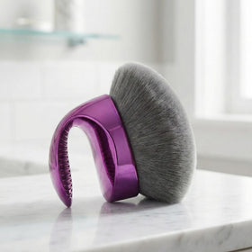 ZAQ Body Kabuki brush shows durable aluminum tube and electroplated finish for grip and longevity.
