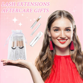 Zhehao lash care kit packaging shows the complete eyelash supplies set.