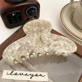 ZHOUMEIWENSP French butterfly clip 4in showcases bold pattern.