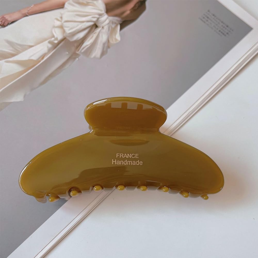 ZHOUMEIWENSP olive-green acrylic clip complements outfits and events