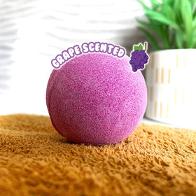 Zimpli Baff Bombz moisturising bath bombs nourish skin during bath time.