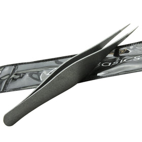 Zizzili Basics Ingrown Hair Tweezers front view for precise grip and control