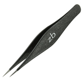 Zizzili Basics tip guard included to prevent accidental pokes