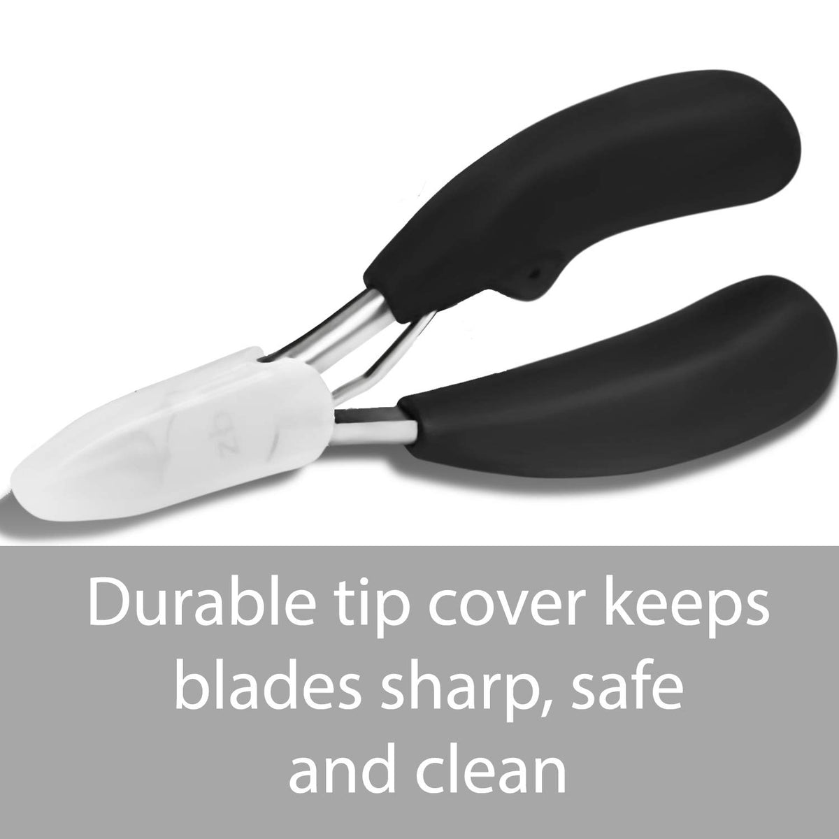 Zizzili Basics clippers with safety tip cover for secure storage.