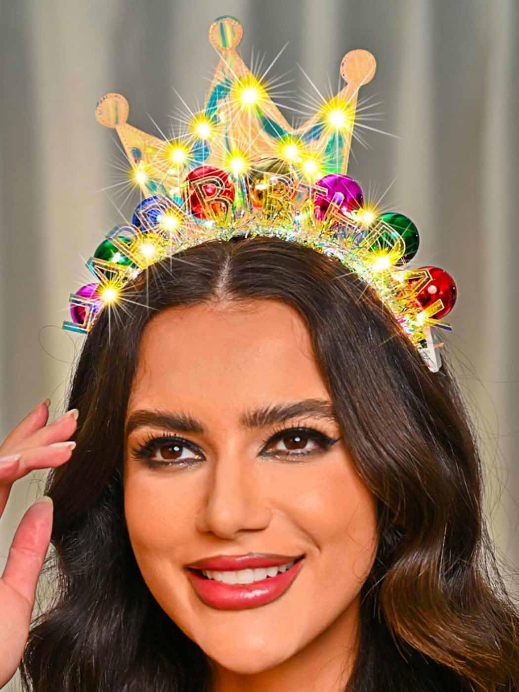 Zoestar glow birthday hair band close-up on sparkling details