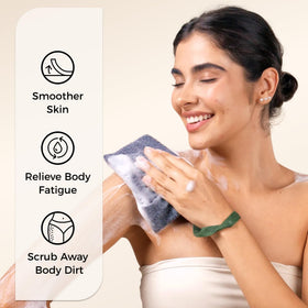 ZOMCHI body scrubber bag doubles as loofah for smooth exfoliation.