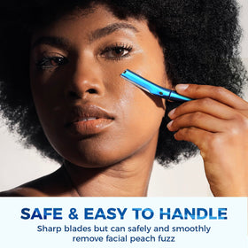 ZOMCHI ergonomic grip design offering comfortable control during grooming