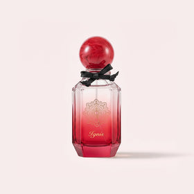 ZUOFUN No.9 unisex bottle display suits shared fragrance moments.